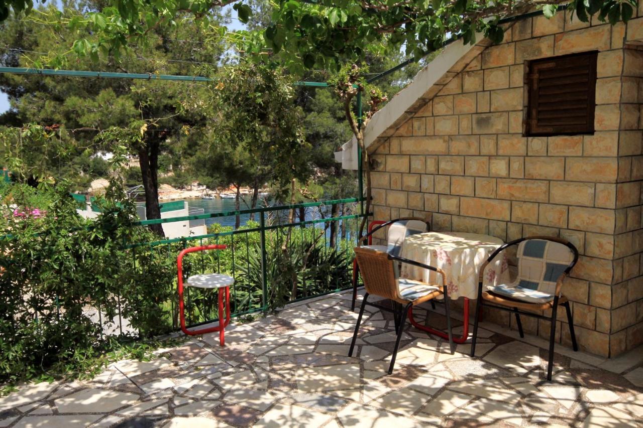 Apartments By The Sea Basina, Hvar - 542 Vrbanj Luaran gambar